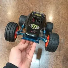 世田谷ベース風　タミヤブリッツァービートル‼️タイヤ未使用の2種あり タミヤ 新品 ブリッツァービートル、タイヤ4本セット - メルカリ