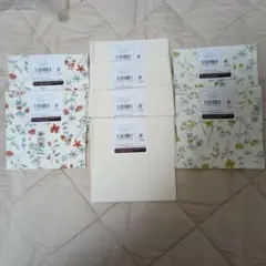 手工！花布， 象牙白布！八片。含運費！