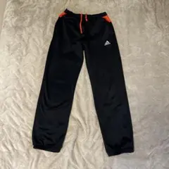adidas ジャージ 黒/オレンジ 160裏起毛暖かい