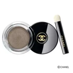 CHANEL アイシャドウ　シルバー　キラキラ　コスメ　デパコス