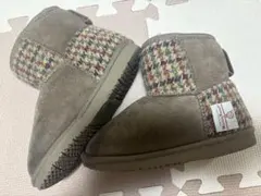 ブラウン チェック柄 ブーツ　19cm