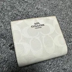 セール❣️COACH 二つ折り財布 ホワイト シグネチャー COACH シグネチャー 二つ折り財布 ホワイト - メルカリ