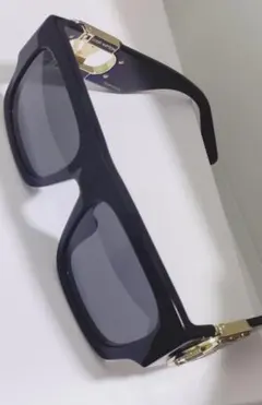 LOUIS VUITTON サングラス 54□19 135 ブラック LVリンクのサムネイル