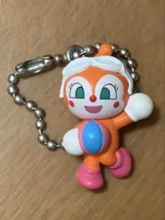 ドキンちゃん　マスコットキーホルダー　アンパンマンシリーズ