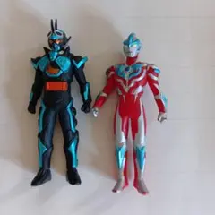 ウルトラマン・仮面ライダー　フィギュア 2体セット
