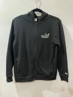 早い者勝ち 美品 PUMA パーカー　黒色