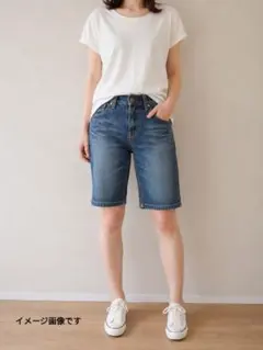 Levi's LADY STYLE デニムショートパンツ 27インチリーバイスのサムネイル