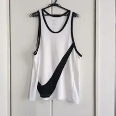 Nike DRI-FIT 　タンクトップ　ノースリーブ