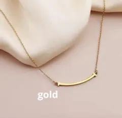 スマイルネックレス　ネックレス　アクセサリー　レディース　人気　T字　ゴールド