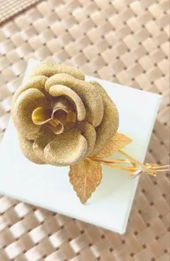 SALE⭐︎アンティーク⭐︎昭和レトロ⭐︎ゴールド バラ ブローチ、コサージュ