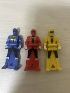 戦隊ヒーロー フィギュア 3体セット