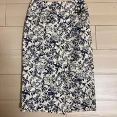 ⭐︎YECCA VECCA タイトスカート