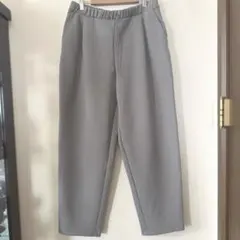 ユニクロ　ドライスウェットタックテーパードパンツ　グレー　L シンプル
