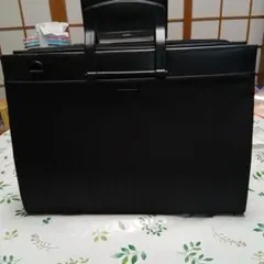 MR.JUNKO ブラック ビジネスバッグ