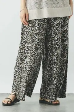 新品未使用タグ付　グローバルワークさらさらリラックスイージーパンツ　M