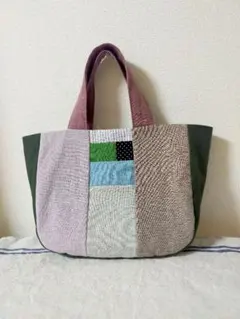 ころんとした形のバッグ　トートバッグ　ハンドメイド ころんとした形のバッグ トートバッグ ハンドメイド - メルカリ