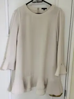 ❤️tobechic❤️ベージュフレアチュニック サイズ40 ▪️未使用▪️