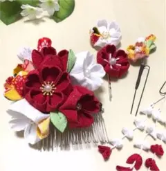 髪飾り　つまみ細工　桜六輪