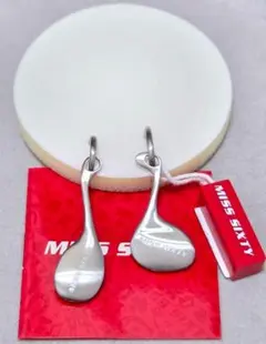 MISS SIXTY ミスシックスティ　アシンメトリーピアス　C2975