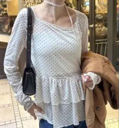 【美品】mystic ドットティアードプルオーバー　アイボリー