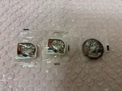 鬼滅の刃 くら寿司 童磨 缶バッジ 消しゴム ビッくらポン