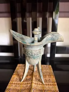 青銅器　三足　爵杯　酒器　中国美術　古玩　骨董 青銅器 三足 爵杯 酒器 中国美術 古玩 骨董 - メルカリ