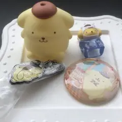 未使用品　ポムポムプリン　フィギュア　キーホルダー　缶バッチ　4点セット
