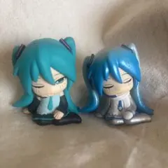美品　肩ズンFig. 初音ミク Part2 ２つセット　ガチャ