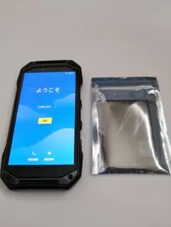 TORQUE　G04 　KYV46 京セラ　SIMフリー　　美品