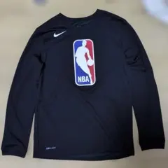 Nike NBA DRI-FIT ロングスリーブTシャツ