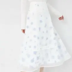 tocco closet レースライン入りラメオーガンジーフラワースカートのサムネイル