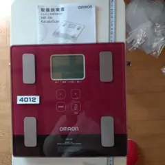 OMRON 体重体組成計 本体 - メルカリ