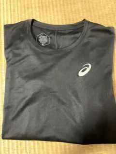 アシックス
