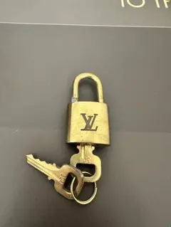 LOUIS VUITTON カデナ パドロック 南京錠 304 ①