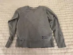 Champion グレー クルーネックスウェット