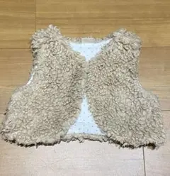 【最終】petit main 80cm ベージュ　もこもこベスト