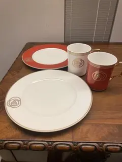 Noritake カップ・プレートセット