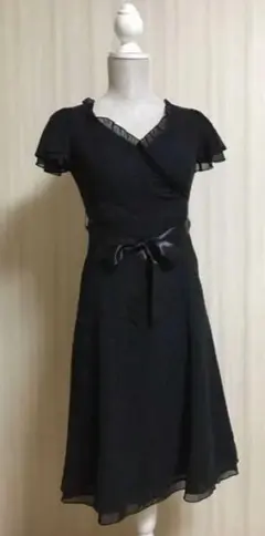 クリアインプレッション　フォーマル　黒　半袖　カシュクール　ワンピース  1