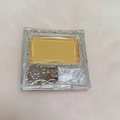 CANMAKE パウダーチーク