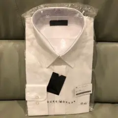 DUKE MORGAN ホワイトワイシャツ 42-84 形態安定　新品未使用
