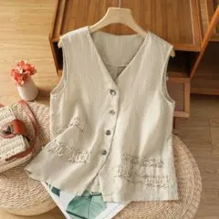 Vネック 切り替え ベスト レディース ゆったり ボタン フラワーパターンフリル