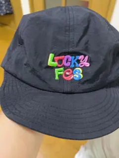 ニコアンドLUCKY FES 刺繍 キャップ 黒