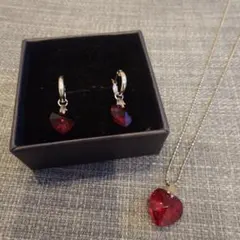 燕*メ様 ファッションジュエリー ハートピアス、ネックレスセット シルバーカラー