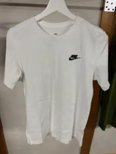 NIKE Tシャツ