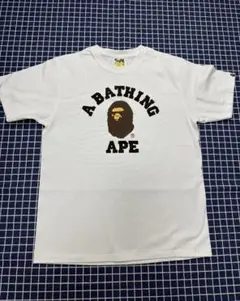 A BATHING APE Tシャツ Mサイズ ホワイト