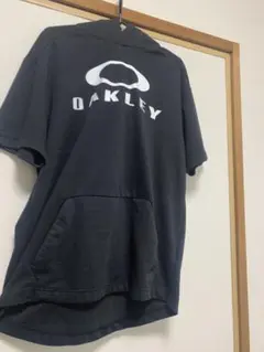 オークリー　パーカー　Lサイズ　半袖のサムネイル