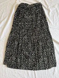 プリーツロングスカート ブラック・ホワイトドット ダルメシアン　春服