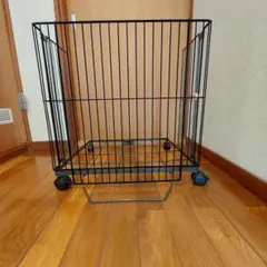 Item thumbnail for item 5c6e1262-0cac-4f7b-851a-28bf5c706e63