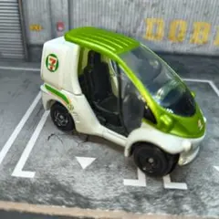 第41回東京モーターショー開催記念トミカ トヨタiQ - メルカリ