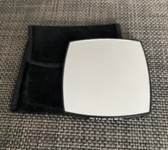 CHANEL 手鏡 専用ケース付き